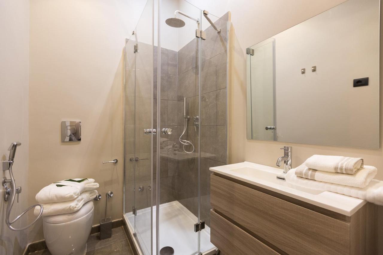 126 Gracchi Suites Рим Екстериор снимка
